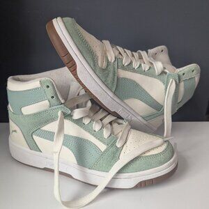 Puma women's size 7 high tops